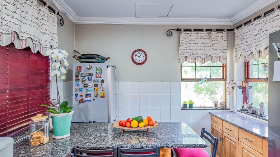 4 Bedroom Property for Sale in Protea Park North West